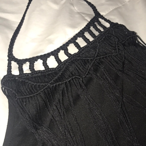 Black halter top - Picture 3 of 5